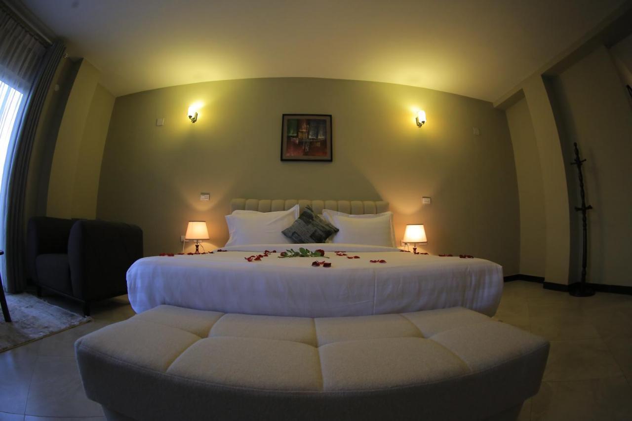 Daisy Hotel Аддис-Абеба Экстерьер фото